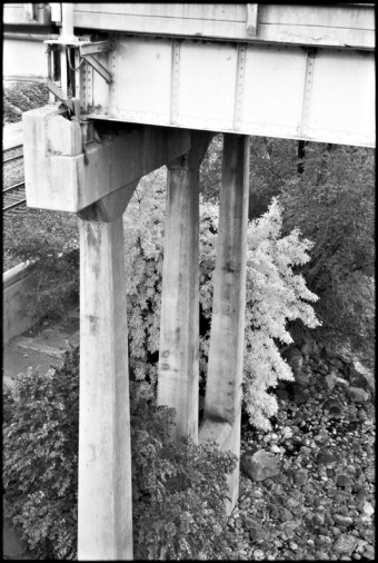 Colorado Highway 82 bridge support